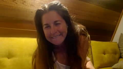 _energygodess online show from April 13, 2026, 8:53 am