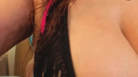  evoni  online show from September 30, 2025, 12:48 am