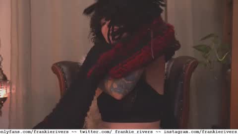 Snapshot of _frankie_rivers chatting on February 20, 2025, 11:20 am Frankie Rivers allmylinks online show from February 20, 2025, 11:20 am