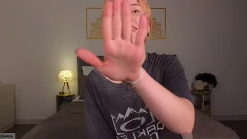 Iren online show from March 8, 2026, 2:54 pm