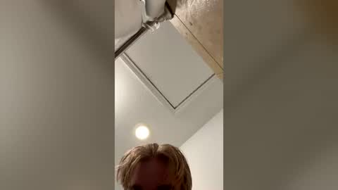 Snapshot of _frosty_69 chatting on June 30, 2026, 4:19 pm _frosty_69 online show from June 30, 2026, 4:19 pm