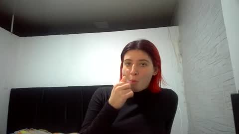 Snapshot of _genesid_dixton chatting on July 4, 2026, 3:02 am Mia-foster online show from July 4, 2026, 3:02 am