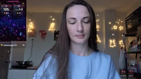 Goddess Aurora online show from November 14, 2025, 8:46 am