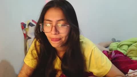 Snapshot of _hema chatting on June 23, 2026, 12:25 pm _hema online show from June 23, 2026, 12:25 pm