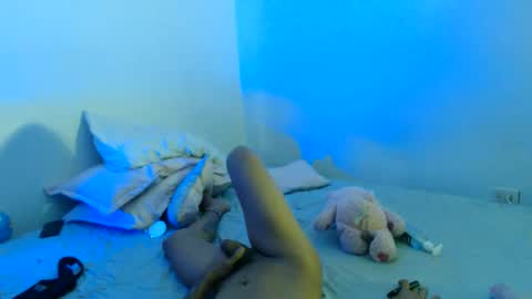 KEYLA Y SAMUEL online show from April 15, 2026, 11:16 pm