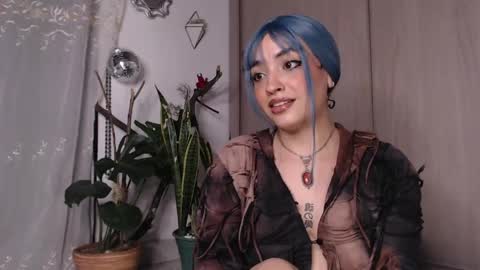 Jenn  online show from April 12, 2026, 11:32 pm