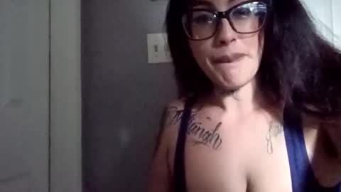 Snapshot of _hott_exxxwife chatting on April 20, 2026, 12:57 am YOUR FUTURE EXXXWIFE online show from April 20, 2026, 12:57 am