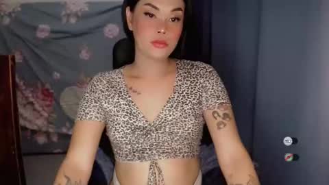 Snapshot of _hottiemaze chatting on October 1, 2025, 9:48 am hottiemaze online show from October 1, 2025, 9:48 am