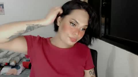 Snapshot of _hottiemaze chatting on October 7, 2025, 9:39 am hottiemaze online show from October 7, 2025, 9:39 am