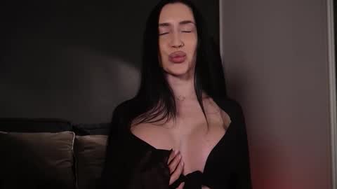 Mary online show from March 15, 2026, 3:40 pm