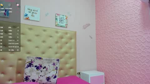 J A D E online show from April 10, 2026, 12:54 pm