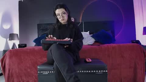 Snapshot of _jade_16 chatting on May 1, 2026, 12:32 pm Miss Jade online show from May 1, 2026, 12:32 pm
