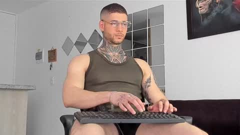 jeison online show from February 4, 2025, 7:55 pm