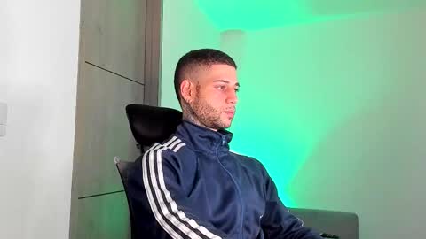 jeison online show from April 23, 2026, 3:30 am