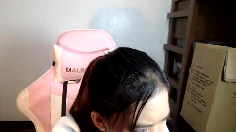 Jen online show from May 25, 2026, 5:19 pm