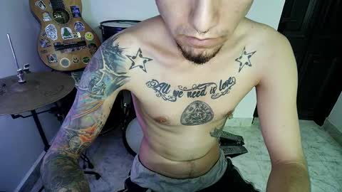 Snapshot of _josh420_ chatting on January 19, 2025, 3:39 am Josh420 online show from January 19, 2025, 3:39 am