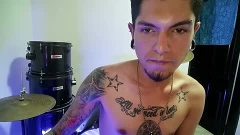 Snapshot of _josh420_ chatting on January 28, 2025, 3:04 am Josh420 online show from January 28, 2025, 3:04 am