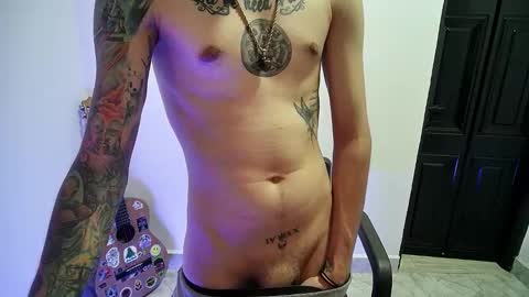 Snapshot of _josh420_ chatting on February 5, 2025, 3:13 am Josh420 online show from February 5, 2025, 3:13 am