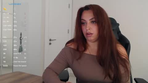 Snapshot of _just_a_queen_3 chatting on May 22, 2026, 11:05 am _just_a_queen_3 online show from May 22, 2026, 11:05 am