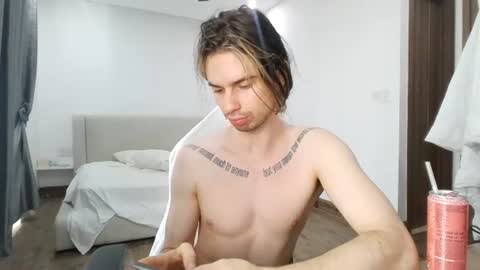 Snapshot of _just_funk_ chatting on July 22, 2026, 8:06 am My song - online show from July 22, 2026, 8:06 am