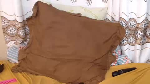 Snapshot of _karishma chatting on August 3, 2026, 12:42 am _karishma online show from August 3, 2026, 12:42 am
