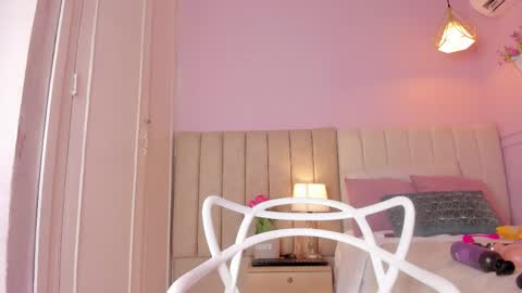 karol online show from October 21, 2025, 6:52 pm