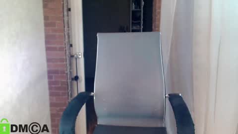  karolina online show from February 14, 2025, 7:33 pm