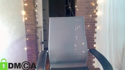  karolina online show from February 21, 2026, 4:52 pm