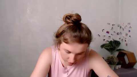 Kassie online show from May 20, 2026, 12:22 pm