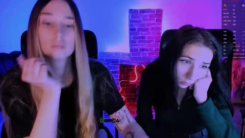 _kellykitten_ online show from February 3, 2026, 10:09 am