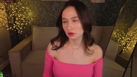 Snapshot of _kiki_angel_ chatting on February 13, 2026, 9:49 am Kiki online show from February 13, 2026, 9:49 am