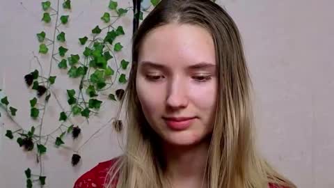 Snapshot of _kikiclark_ chatting on February 20, 2026, 8:53 pm _kikiclark_ online show from February 20, 2026, 8:53 pm