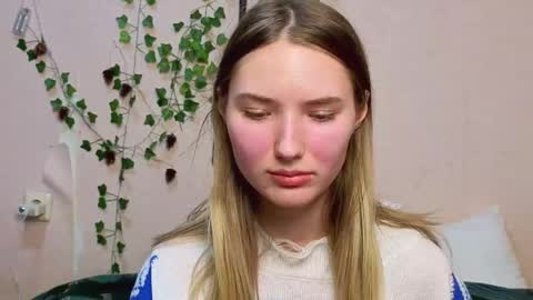 Snapshot of _kikiclark_ chatting on February 22, 2026, 7:12 pm _kikiclark_ online show from February 22, 2026, 7:12 pm