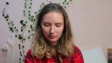 Snapshot of _kikiclark_ chatting on March 4, 2026, 8:59 pm _kikiclark_ online show from March 4, 2026, 8:59 pm