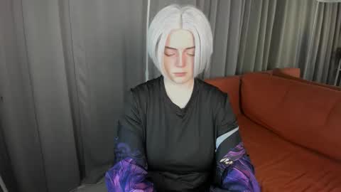 Li online show from September 17, 2025, 8:43 pm