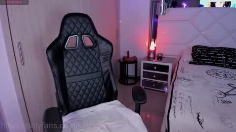 A L E X A online show from January 11, 2025, 12:12 am