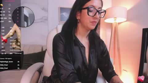 Kiraaaa 0 online show from January 3, 2025, 11:01 pm