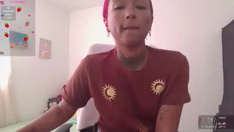 Snapshot of _kitty_moon2 chatting on January 7, 2026, 8:44 pm Stefany online show from January 7, 2026, 8:44 pm