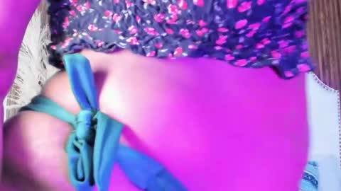 Snapshot of _krystal_cambell chatting on June 8, 2026, 1:33 pm _krystal_cambell online show from June 8, 2026, 1:33 pm