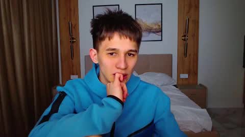 Kurt online show from February 19, 2025, 9:25 pm