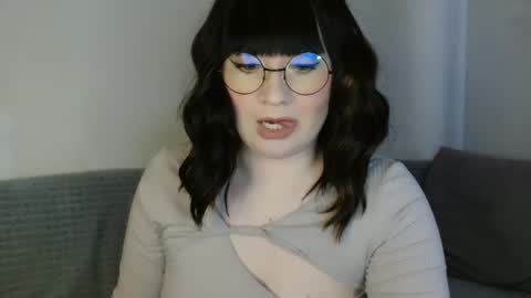 Snapshot of _lalilu_ chatting on January 17, 2025, 11:06 am _lalilu_ online show from January 17, 2025, 11:06 am