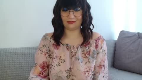 Snapshot of _lalilu_ chatting on February 16, 2025, 10:21 am _lalilu_ online show from February 16, 2025, 10:21 am