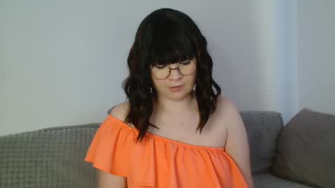 Snapshot of _lalilu_ chatting on February 23, 2025, 5:23 am _lalilu_ online show from February 23, 2025, 5:23 am