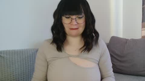 Snapshot of _lalilu_ chatting on February 27, 2025, 11:10 am _lalilu_ online show from February 27, 2025, 11:10 am