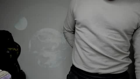 Layne online show from January 5, 2025, 3:53 am