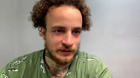 Layne online show from October 29, 2025, 7:10 am