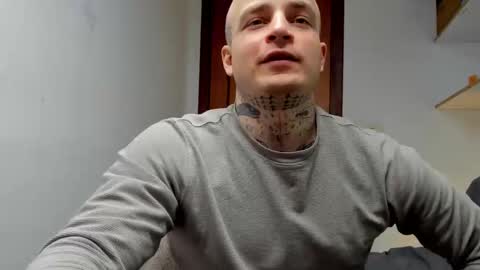 Layne online show from March 16, 2026, 11:47 am