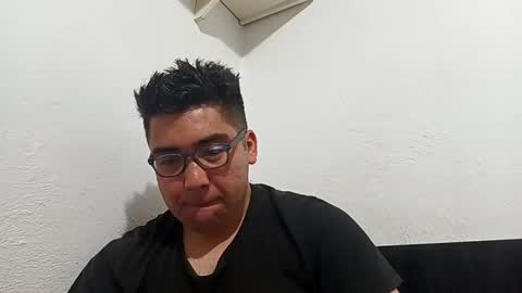 _leclerc_ online show from February 7, 2025, 12:50 pm