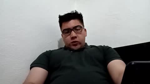 _leclerc_ online show from February 8, 2025, 12:39 pm