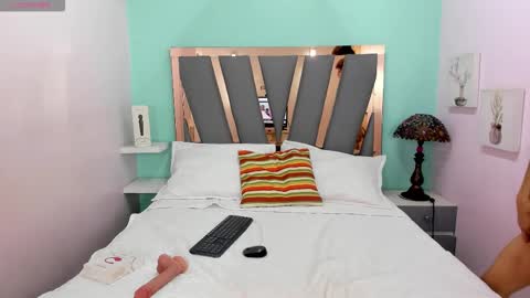  L E M M O N  online show from October 22, 2025, 3:34 pm